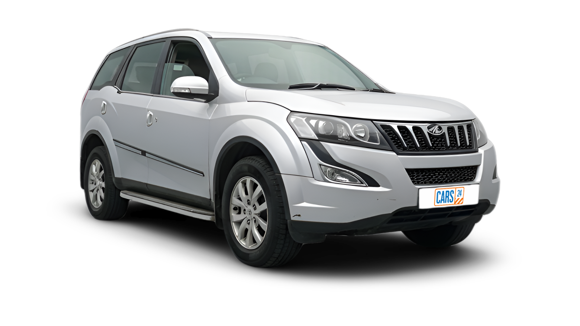 Mahindra XUV500-img